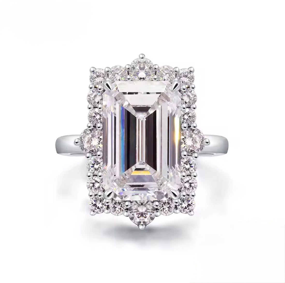 Diamentowy Pierścionek Emerald Ice 14K
